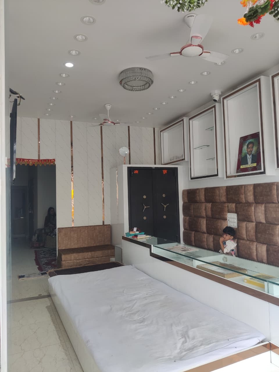 Shop