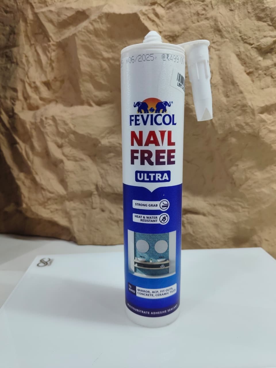 Adhesive Nail Free